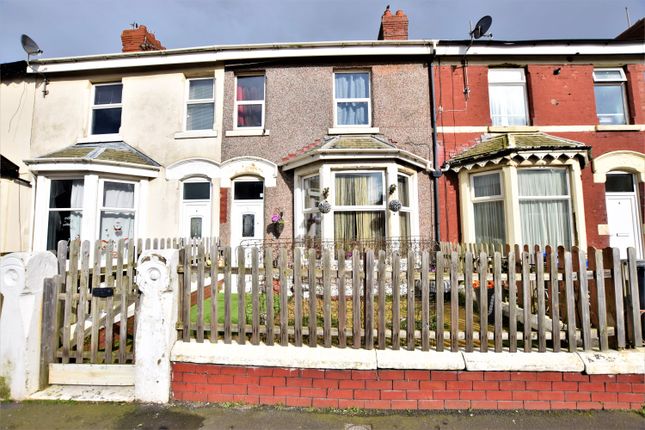 5 bed property, in Sherbourne Road, £85,000