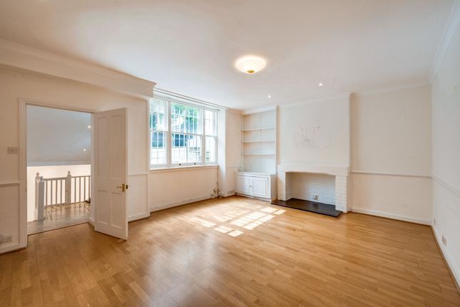 2 bed property, in Argyll Road W8, £950,000