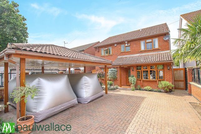 4 bed property, in Derby Road, £800,000