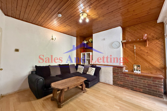 1 bed property, in Wembley HA0, £315,000
