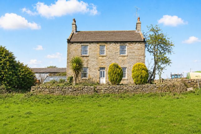 4 bed property, in Haverah Park, £995,000