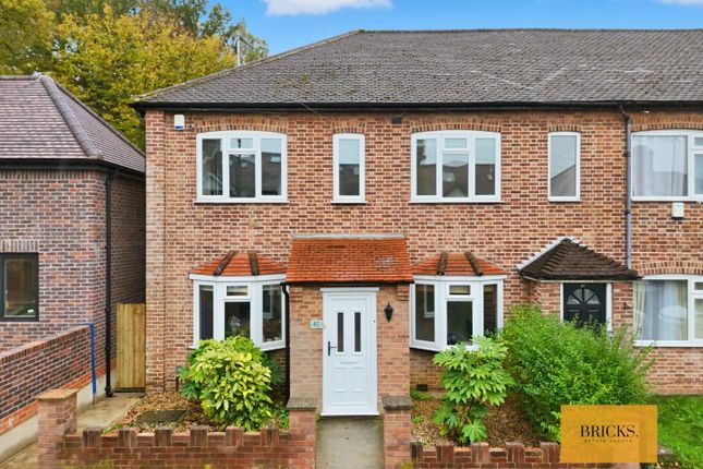 4 bed property, in Forest Drive, £800,000