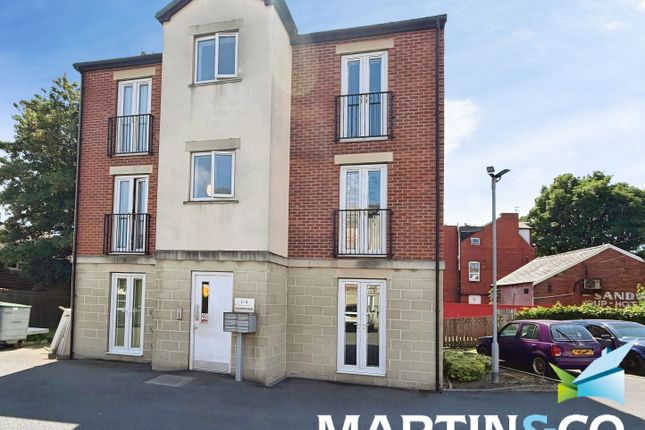 1 bed property, in Meadow Court, £50,000