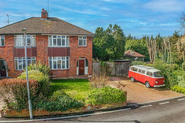 3 bed property, in Bourne End Lane, £700,000