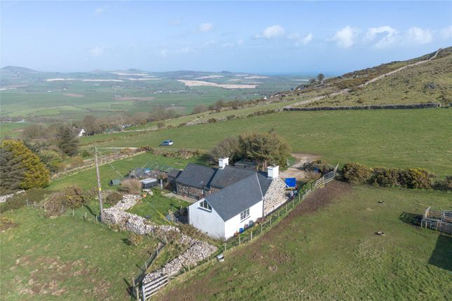 2 bed property, in Sarn, £415,000