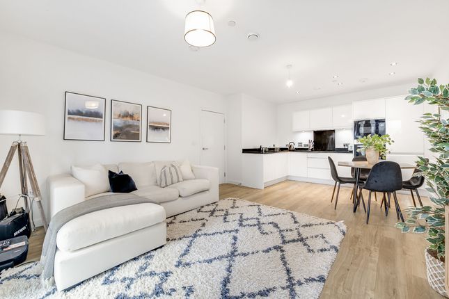 1 bed property, in Baronet House, £365,000