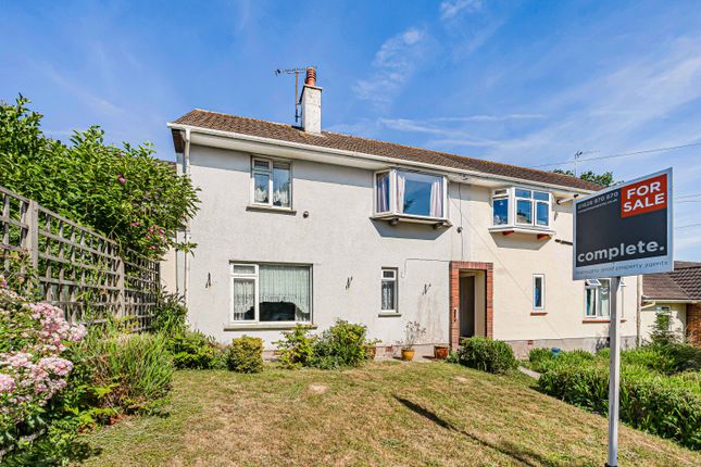 3 bed property, in Cockhaven Close, £220,000