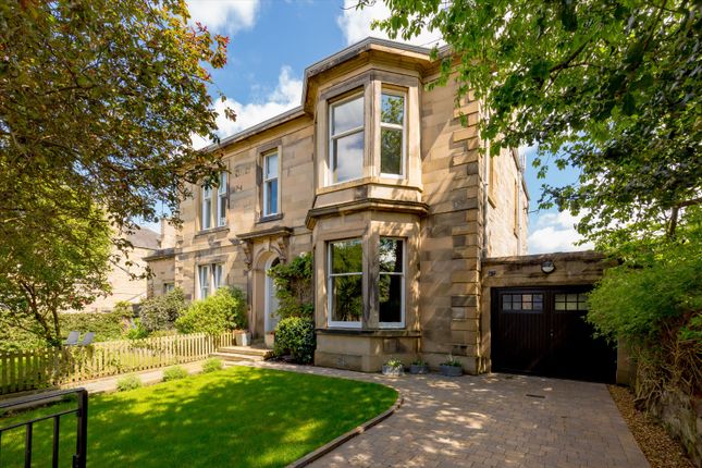 6 bed property, in West Castle Road, £1,900,000