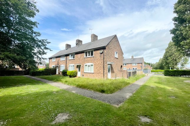 2 bed property, in Green Lane, £160,000