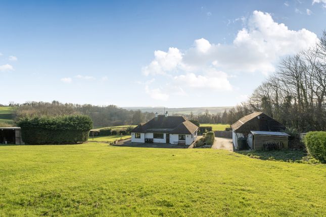 3 bed property, in The Hurst, £1,000,000