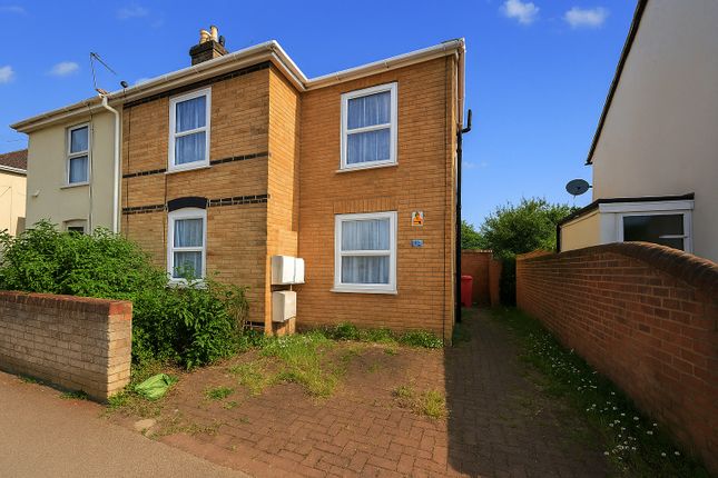 4 bed property, in Grove Road, £599,990