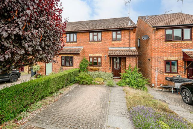3 bed property, in Millstream Way, £325,000