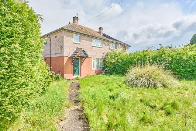 Studio, in 68 Hayward Avenue, £50,000