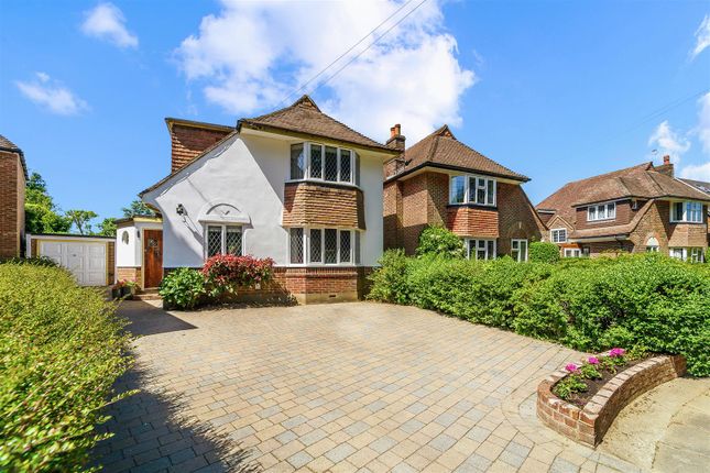 4 bed property, in Tangier Way, £800,000