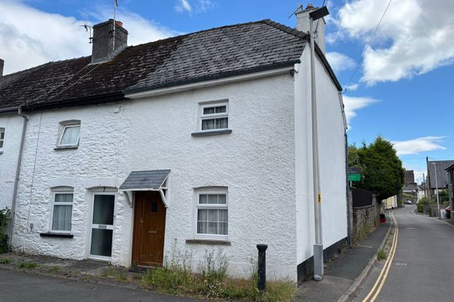 3 bed property, in Kensington Row, £145,000