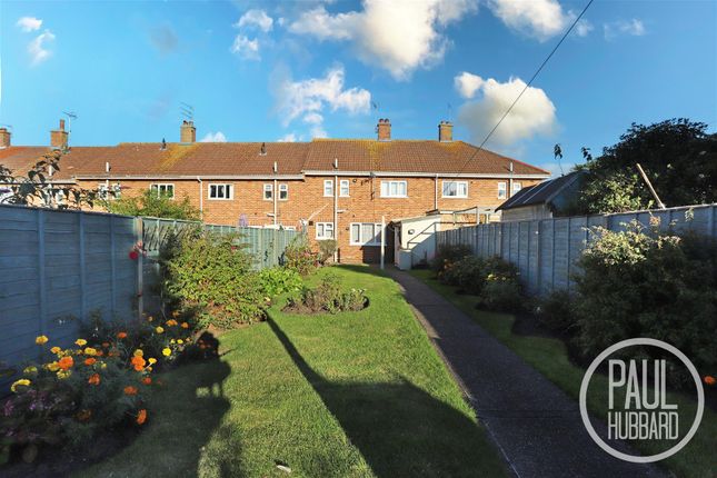3 bed property, in Hawthorn Avenue, £175,000