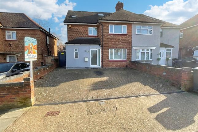 4 bed property, in White Avenue, £450,000