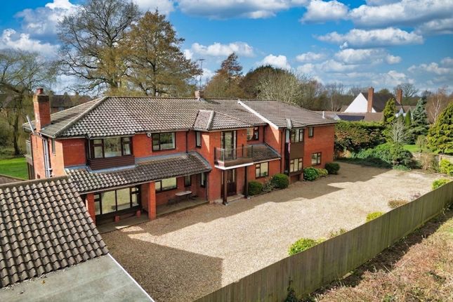 6 bed property, in Mill Lane, £1,350,000