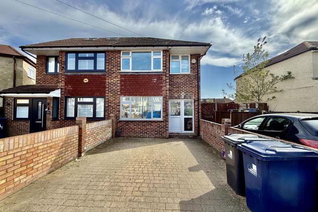 3 bed property, in Lawson Road, £469,950