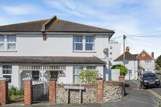 3 bed property, in Ashurst Road, £400,000