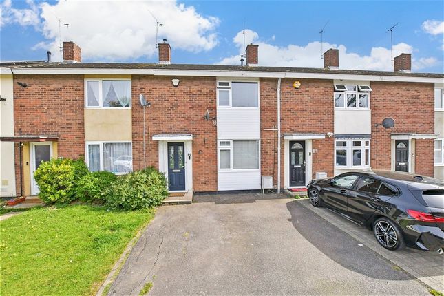 2 bed property, in Landermere, £260,000