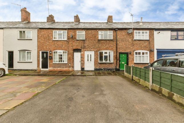 3 bed property, in Mill Lane, £210,000