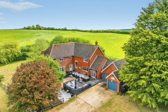 5 bed property, in Slapton Road, £1,300,000
