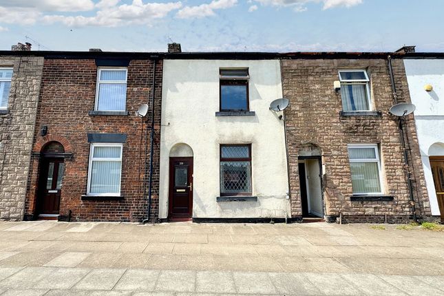 2 bed property, in Bury New Road, £140,000