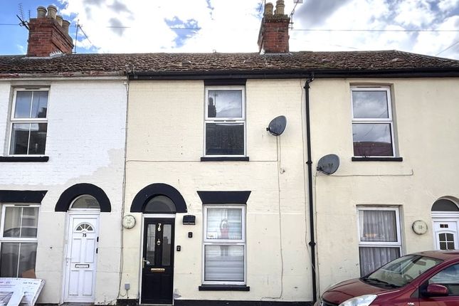2 bed property, in 76 Exmouth Road, £35,000