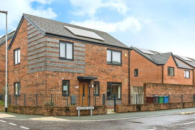 3 bed property, in Beastow Road, £325,000