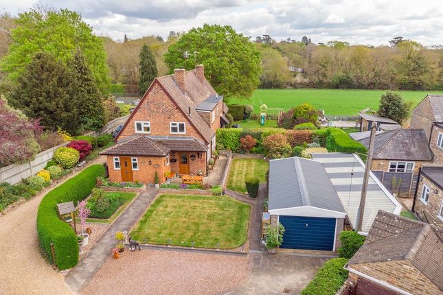 3 bed property, in Chapel Lane, £700,000