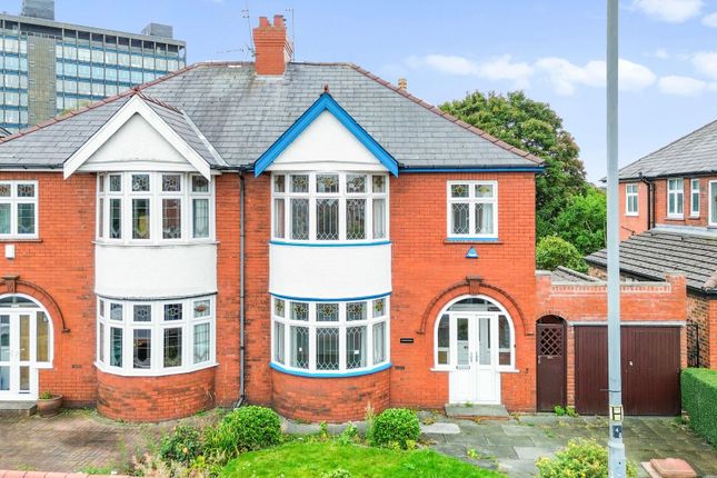 3 bed property, in Prescot Road, £240,000