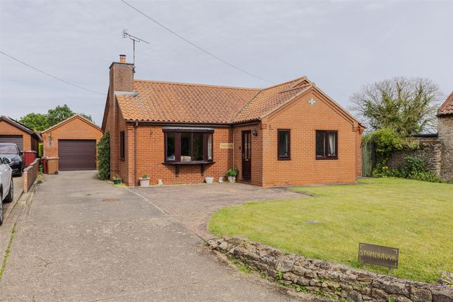 3 bed property, in Water Lane, £325,000