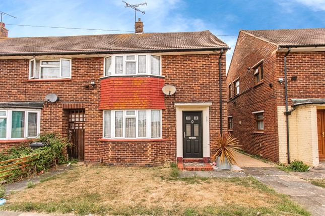 3 bed property, in Chaingate Avenue, £250,000