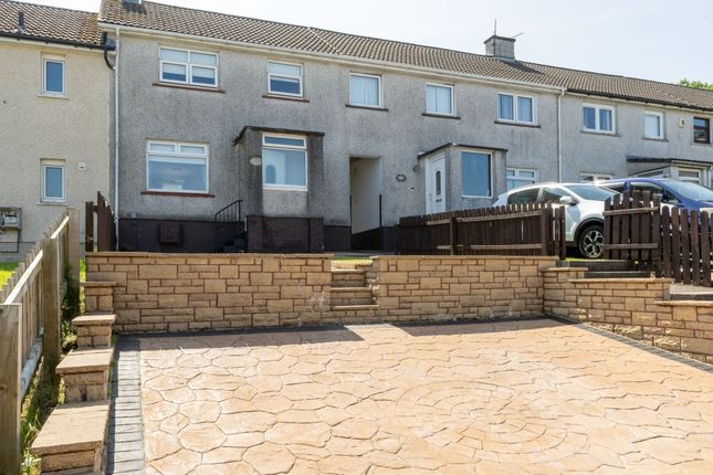 2 bed property, in Banff Place, £90,000