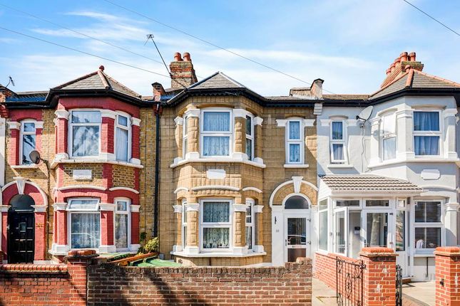 4 bed property, in Gwendoline Avenue, £585,000