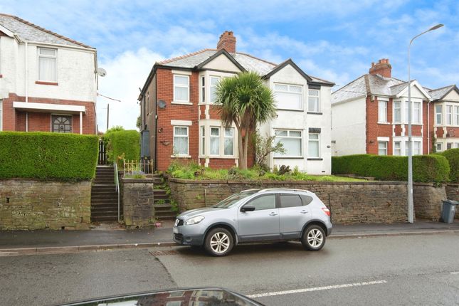 3 bed property, in Wentloog Road, £250,000