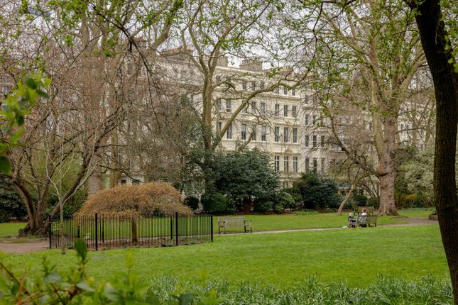 1 bed property, in Stanhope Gardens, £1,200,000