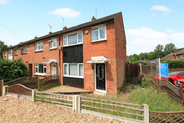 3 bed property, in Mount Pleasant Road, £155,000