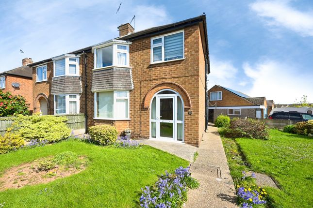 3 bed property, in Marples Avenue, £220,000