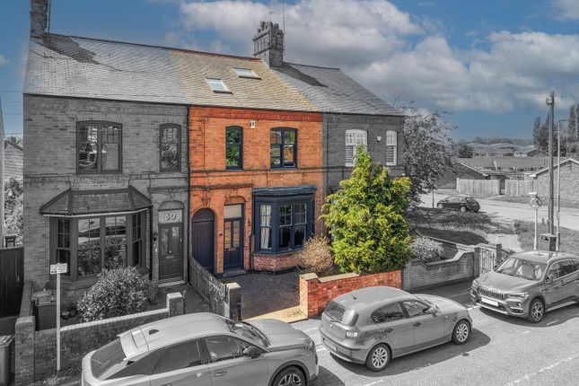 5 bed property, in Coventry Road, £360,000
