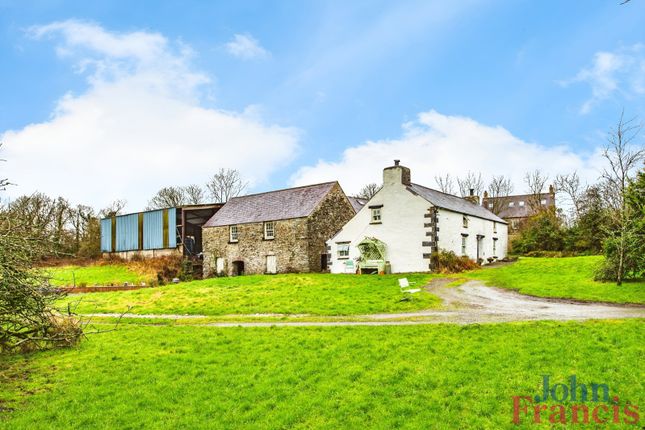 5 bed property, in Clarbeston Road, £595,000