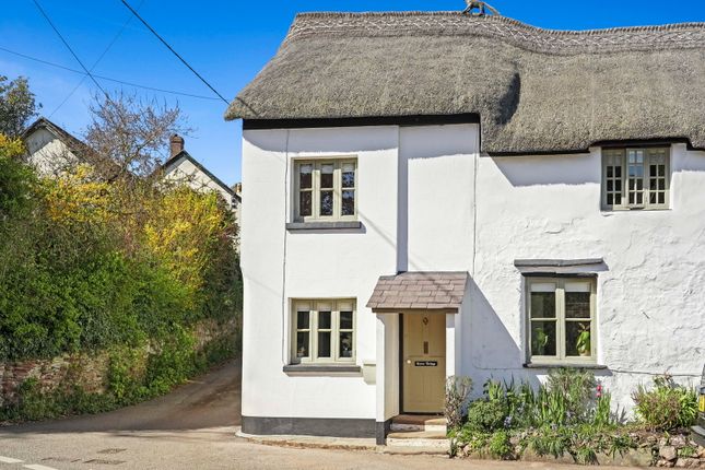 3 bed property, in Stokenham, £275,000