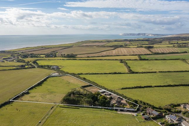 4 bed property, in Brighstone, £1,250,000