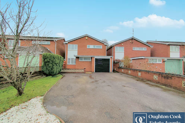 3 bed property, in Claremont Close, £325,000