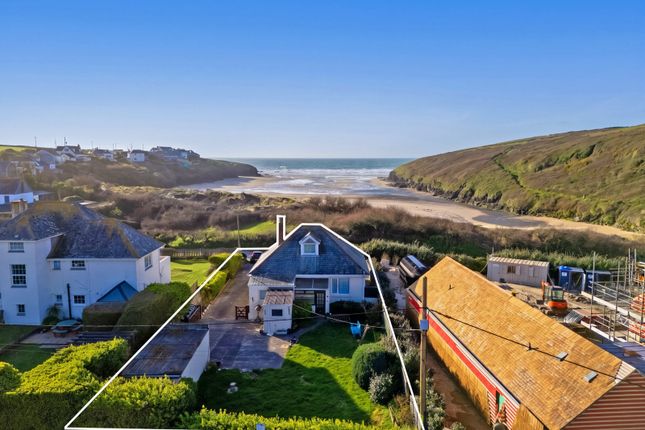 3 bed property, in Porthcothan PL28, £895,000