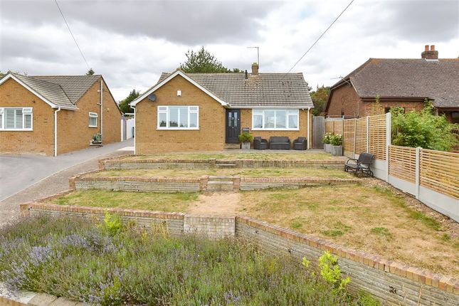 2 bed property, in Cherry Lane, £425,000