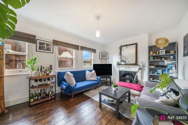 1 bed property, in Deans Buildings, £415,000