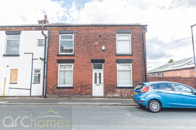 2 bed property, in Rosedale Avenue, £140,000