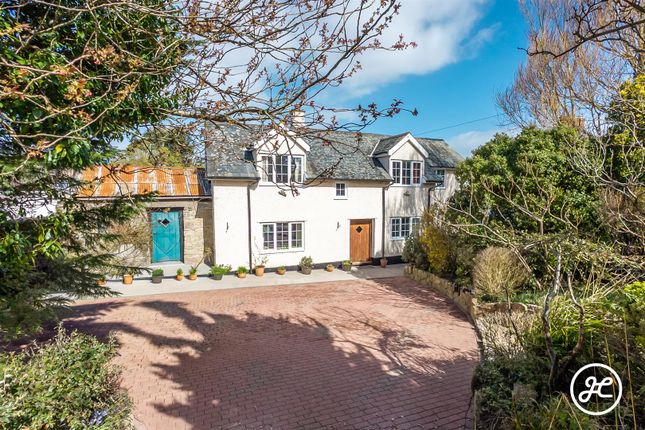 4 bed property, in Wick Lane, £495,000